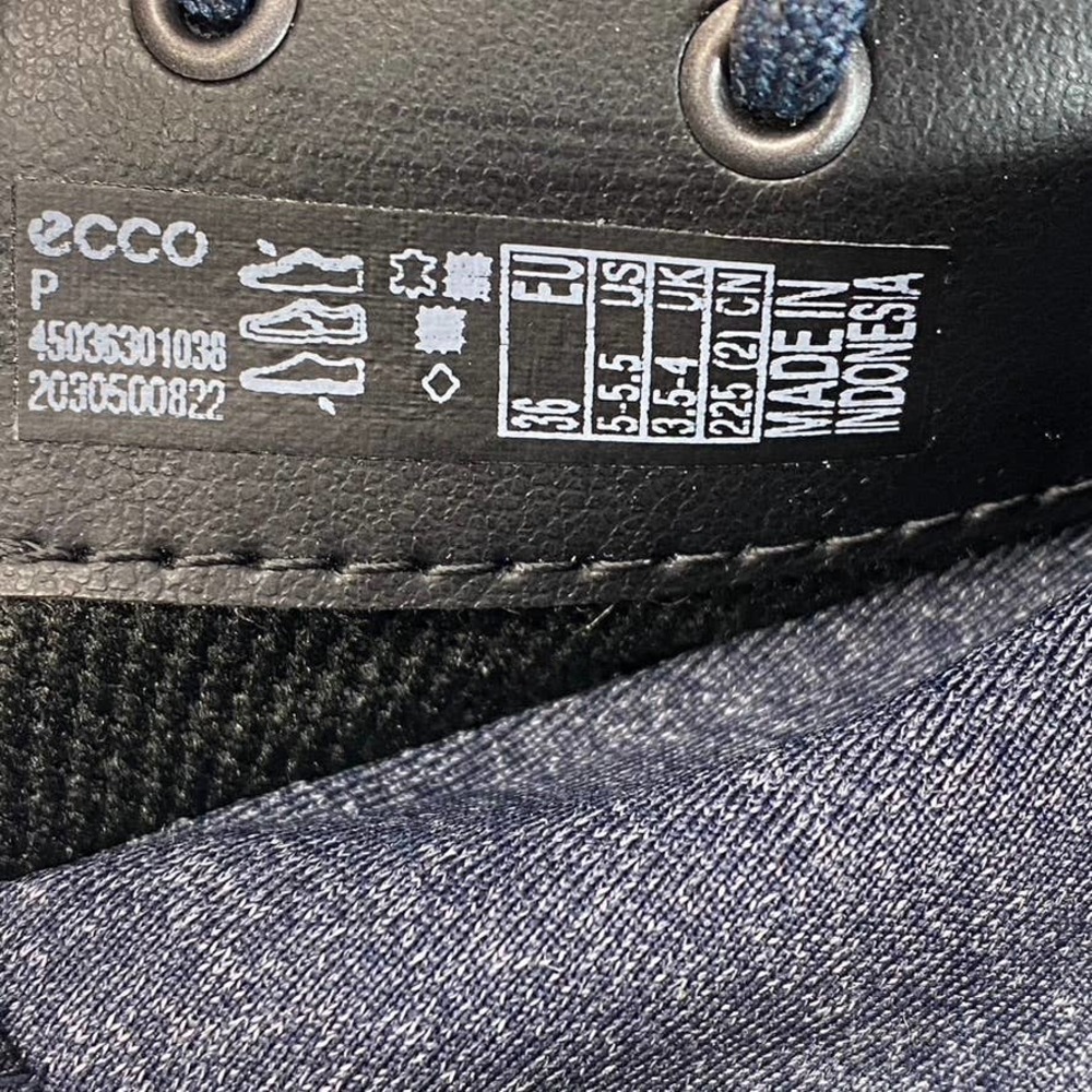 Ecco Women's Marine Yak Nubuck Soft 7 Tred Zip Gore-Tex Sneakers SZ 5-5.5 - Picture 6 of 7